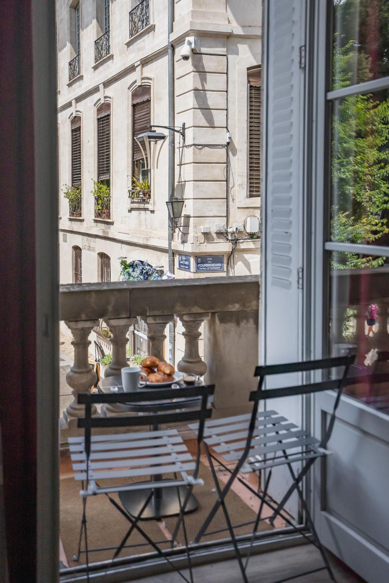 شقة Le Balcon Du Roi Rene أفينيون المظهر الخارجي الصورة